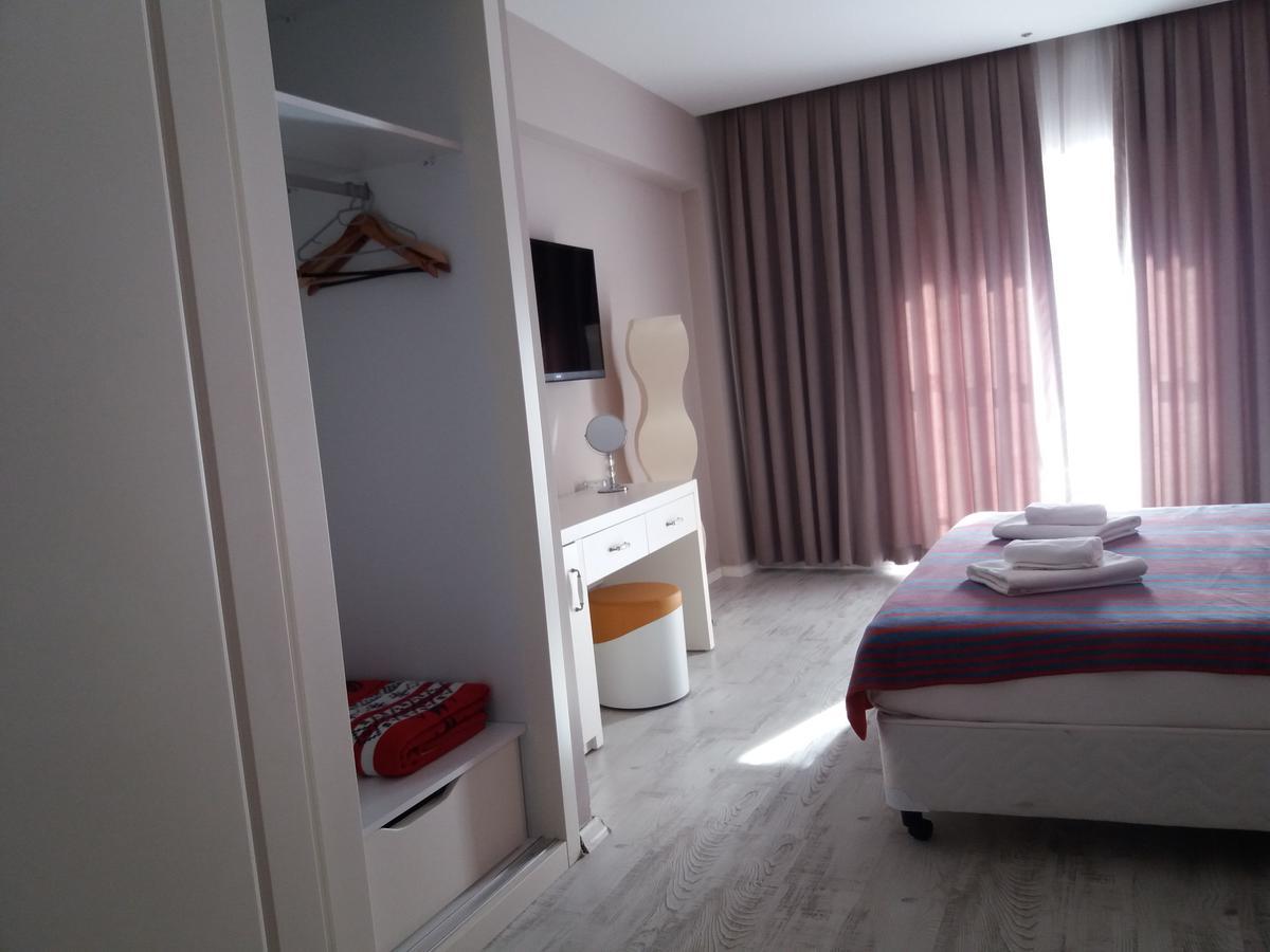 פאטהיה Sakura Suit Hostel מראה חיצוני תמונה