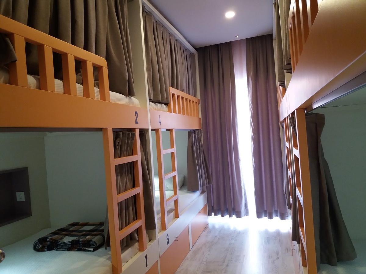 פאטהיה Sakura Suit Hostel מראה חיצוני תמונה