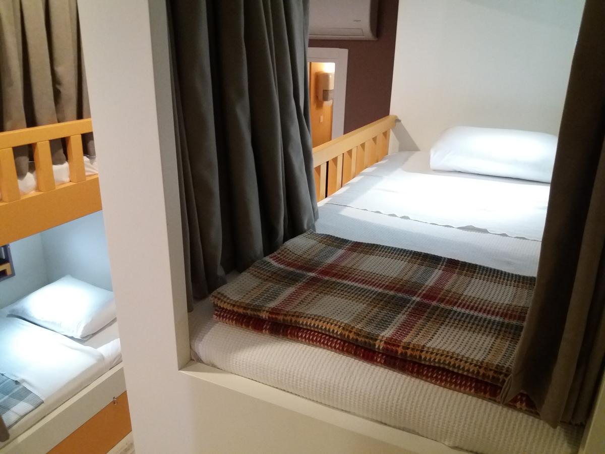 פאטהיה Sakura Suit Hostel מראה חיצוני תמונה